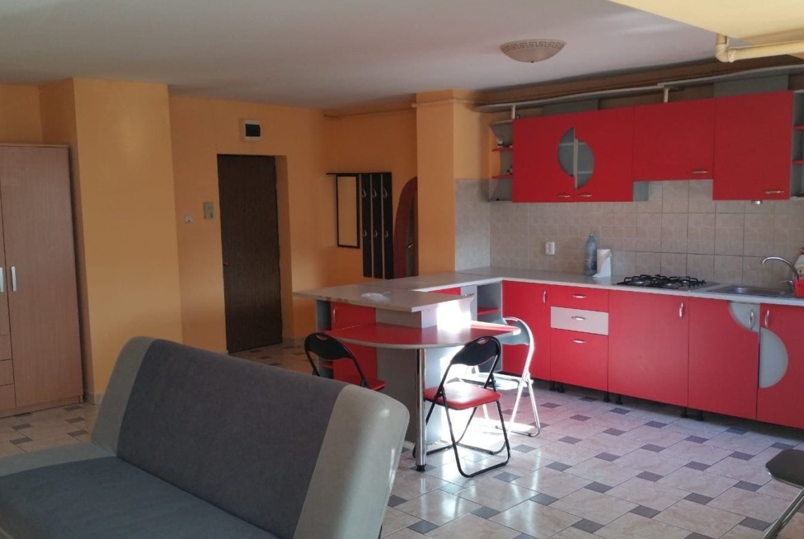 Apartament cu două camere de inchiriat zona Astra