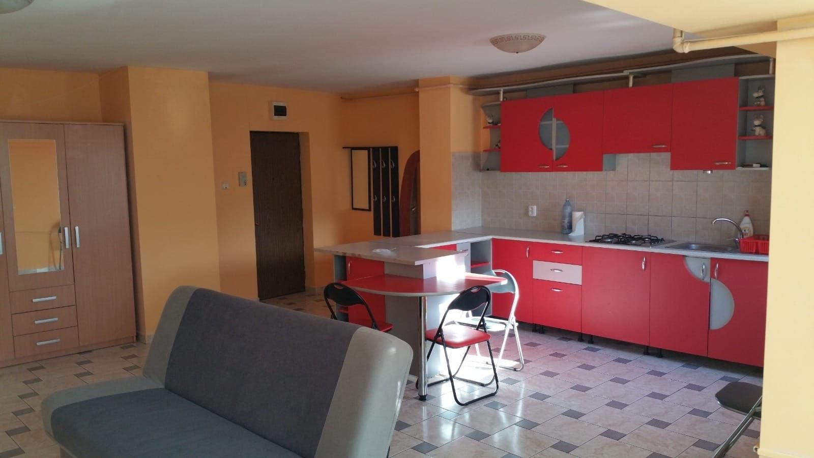 dd2affa3e2614884b7586d09a72f2ffd Apartament cu două camere de inchiriat zona Astra