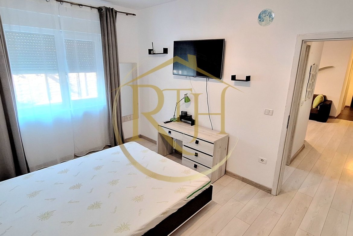 Apartament de inchiriat, 2 camere, Giroc zona centrala, langa Scoala