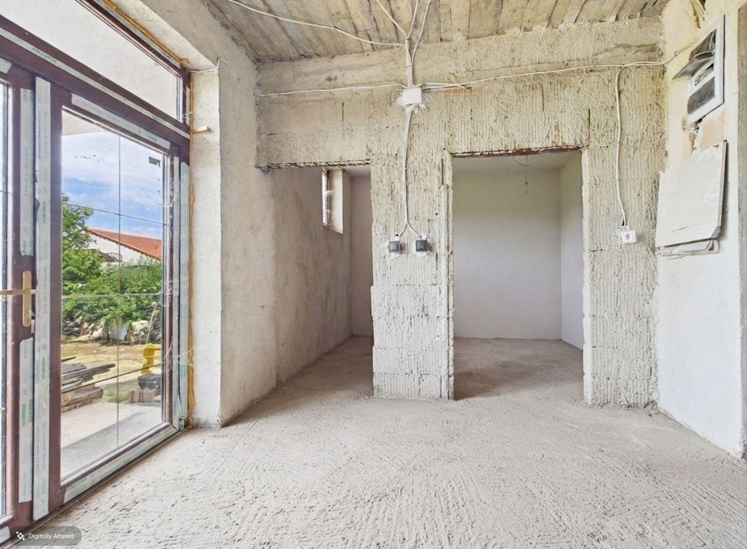 Clădire 850 mp, Czaran Gyula, 8 parcări