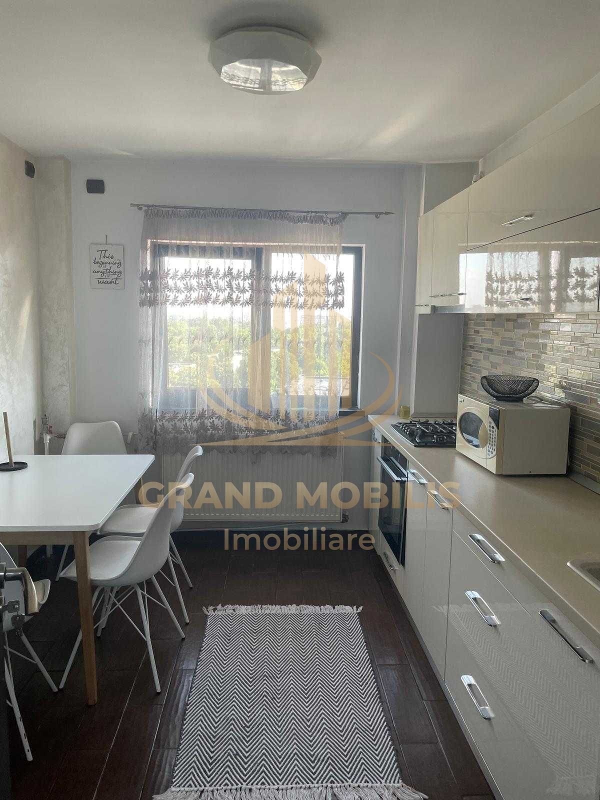 Apartament 4 camere – Brancoveanu + Parcare