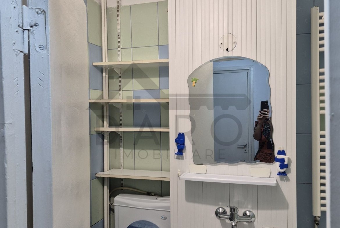 Închiriem  garsoniera lângă UMFST