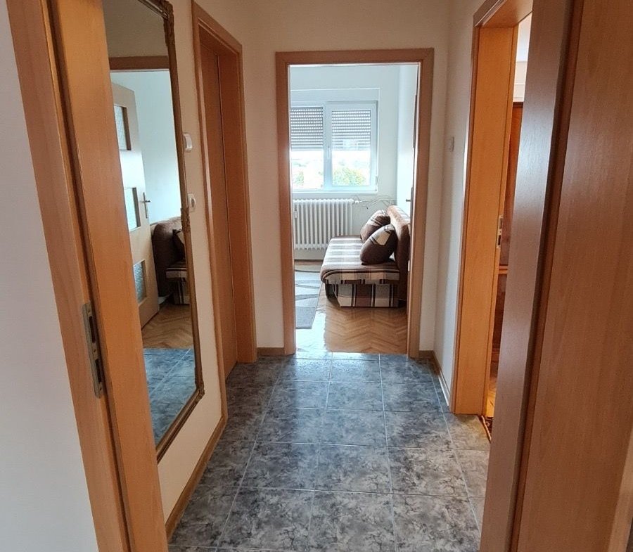 Apartament 3 camere | 65 mp | Centrală proprie | Boxă CF | Zona Olimpi
