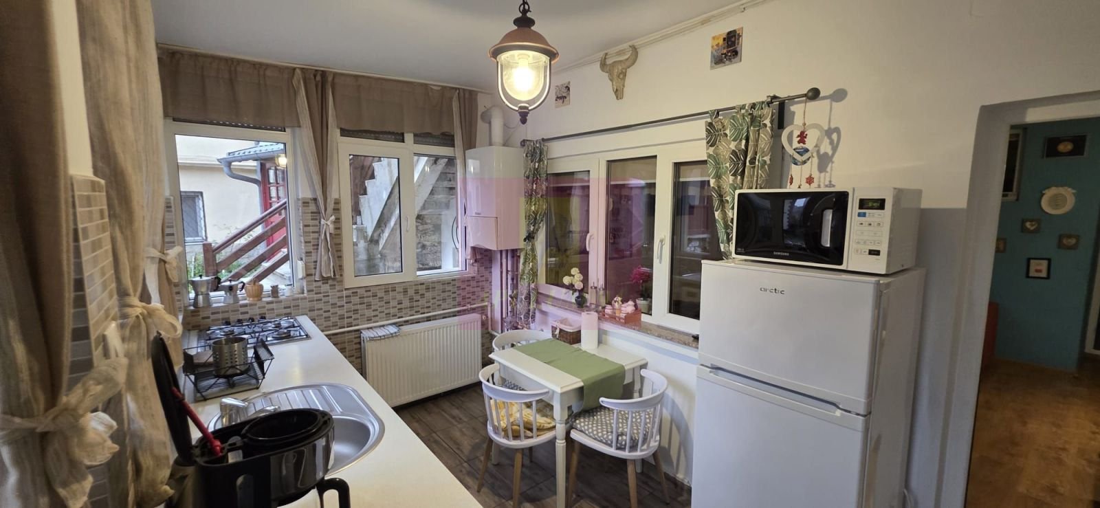 Apartament cu 2 camere de vânzare în Sinaia – Cartierul Furnica