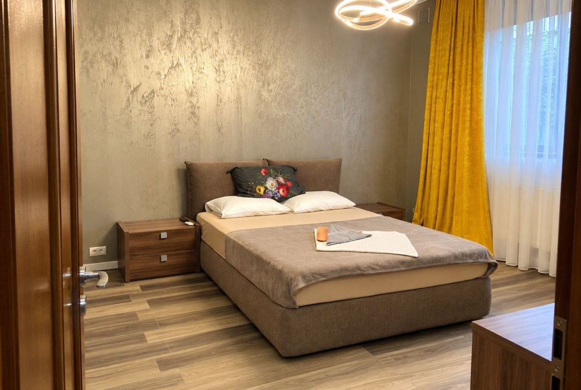 Apartament 3 camere | 77 mp | Intrare separată | Zona Lipovei – Iulius