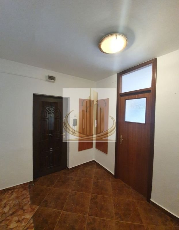 e2bef1f7f988420f9d7800750b0f1bad Apartament 2 camere semidecomandat cu parcare de resedinta