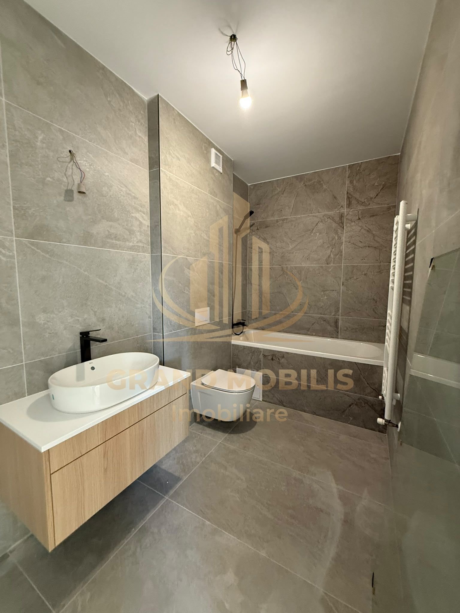 e3386aba575f4c6aa5640d4eaf682e72 Apartament cu 3 camere în Sol Residence Torontalului