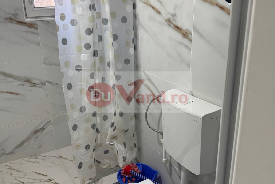 De inchiriat apartament cu o camera la casa, 260 euro negociabil