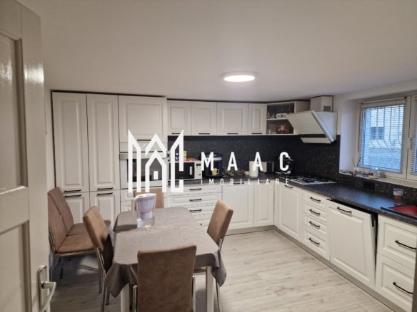 Casă 6 camere de vânzare | Șura Mică | 190 mp