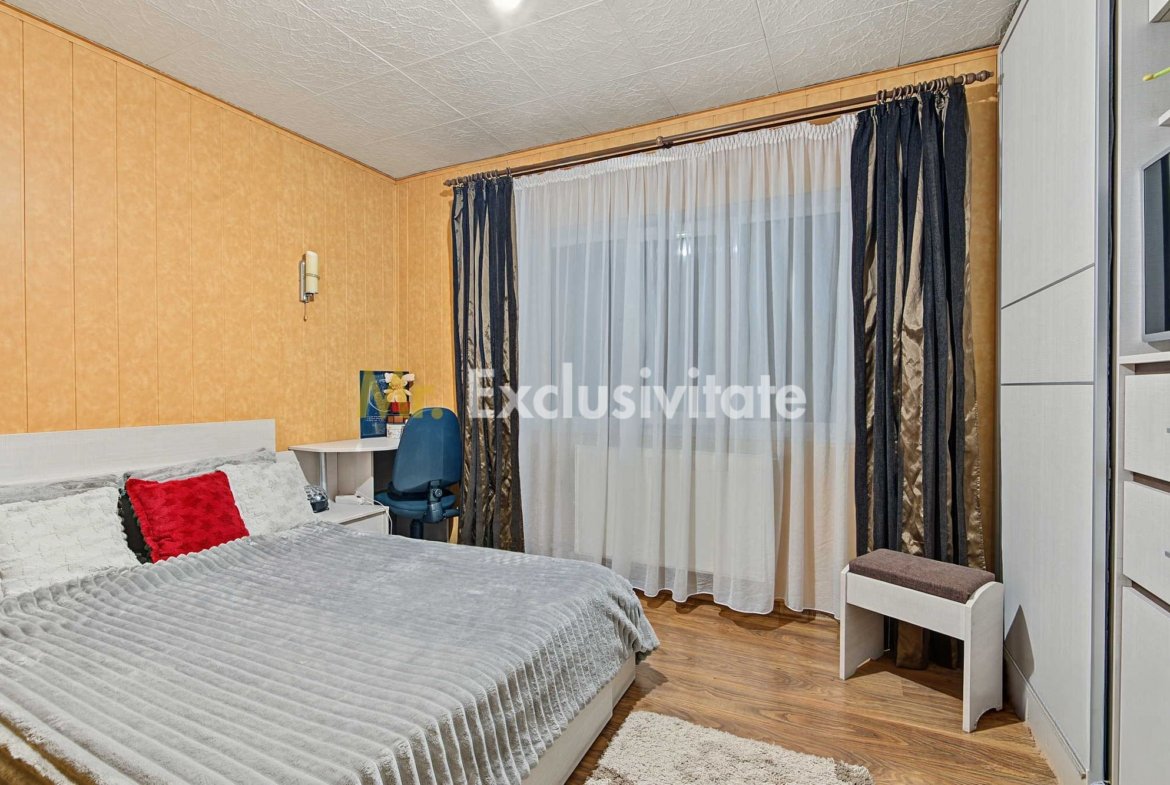 Apartament cu 2 camere de vânzare în Mioveni