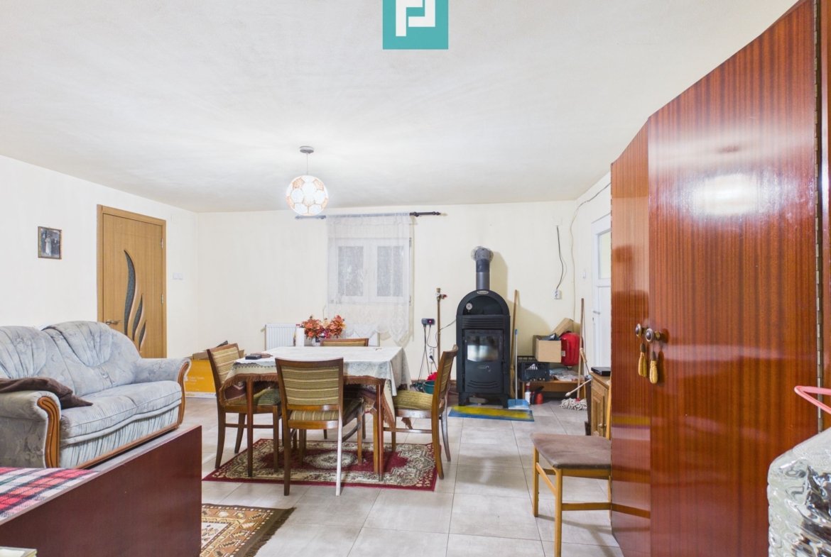 Casă 5 camere, teren 1453mp, comuna Șagu