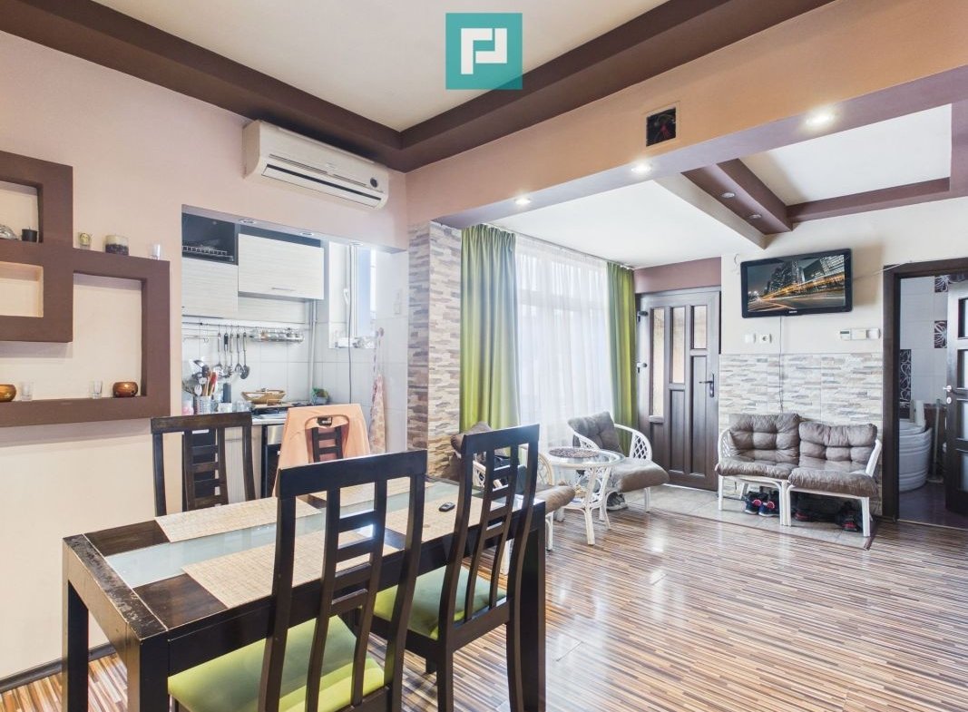 Apartament la Casă cu Curte Proprie, Zona Gării