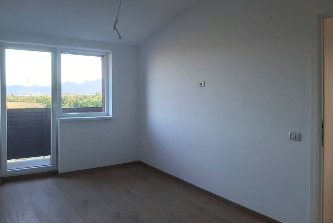 Apartament 2 camere NOU nelocuit cu vedere spre Tampa Subcetate Residence