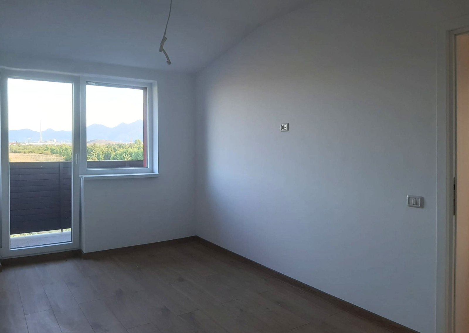 Apartament 2 camere NOU nelocuit cu vedere spre Tampa Subcetate Residence