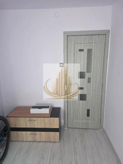 Apartament 3 camere, etaj 2, balcon închis, Calea Șagului