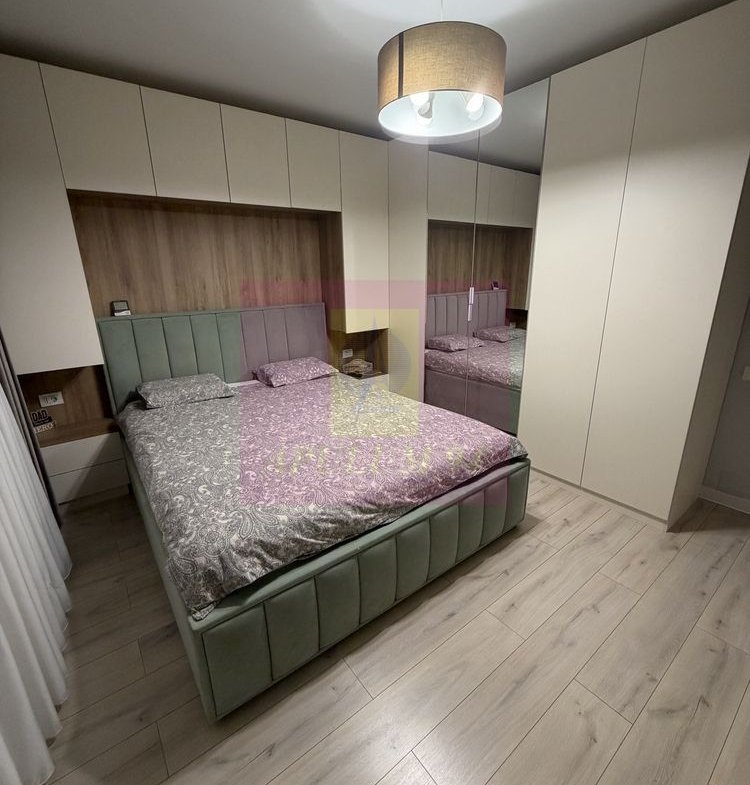 Apartament de vanzare 3 camere Mall Vitan, cu Centrala proprie