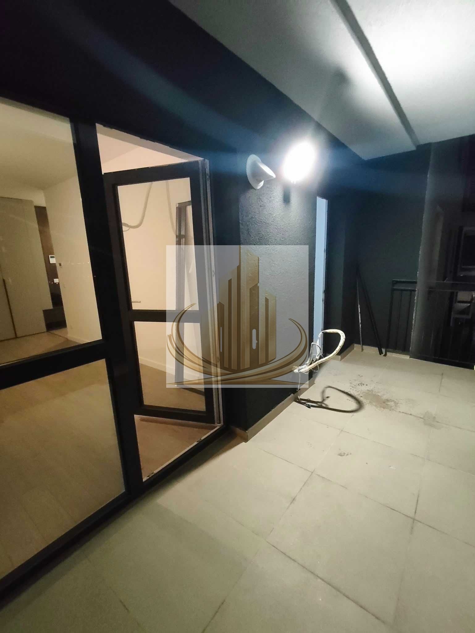 ec6ceeef919446ed90ade968ad1da418 Apartament 3 camere | 85 mp | 2 băi | Balcon 10 mp Loc de parcare