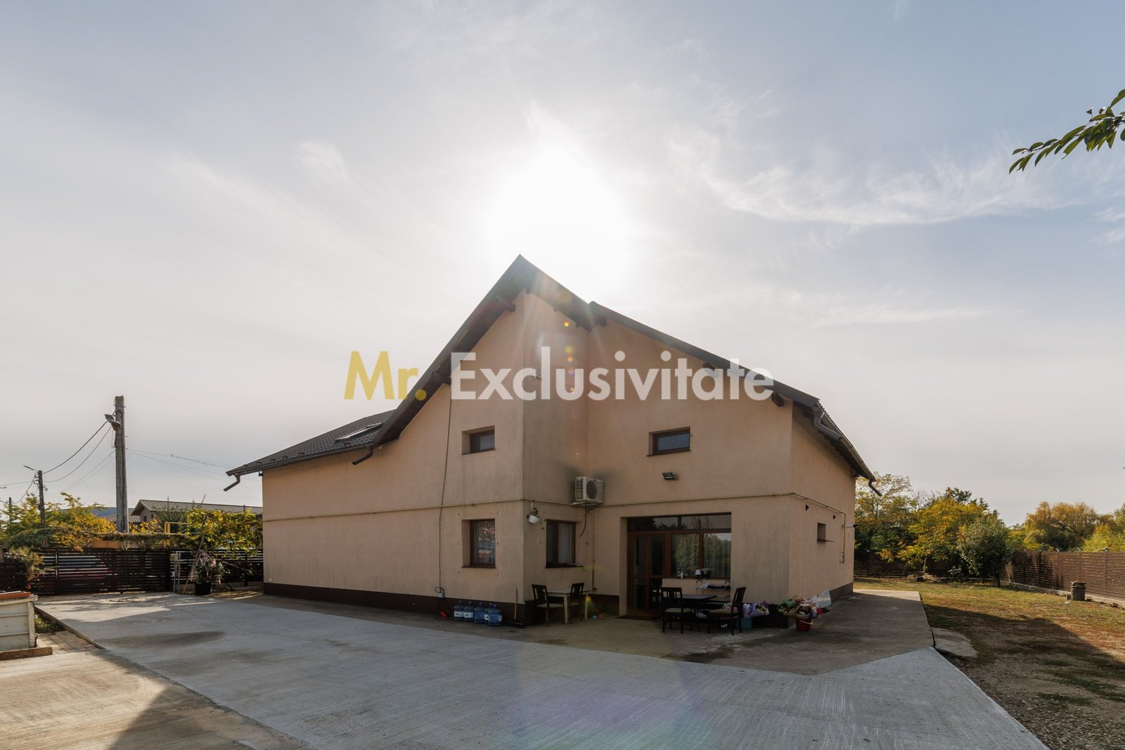 eca754d7d13a4b408b206fda2f0b5669 VILĂ 4 dormitoare, RENOVATĂ COMPLET 2026, Prundu, teren 937 mp