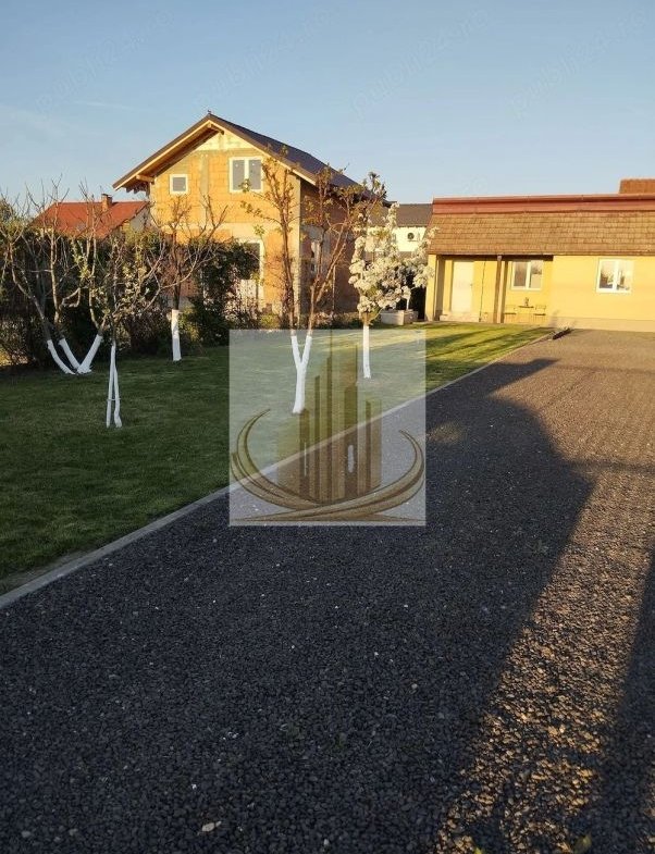 Teren 595 mp | Cartierul Florilor | Anexă locuibilă 42,5 mp