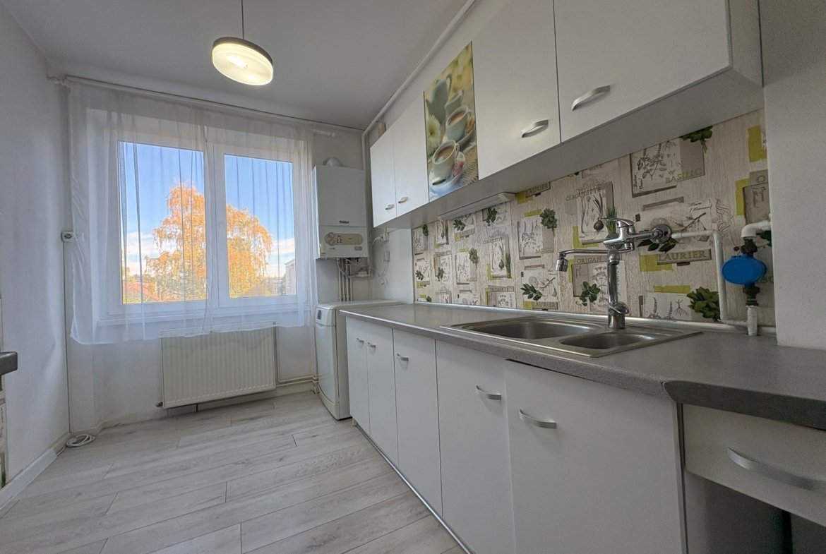 Apartament de vanzare cu doua camere Octavian Goga
