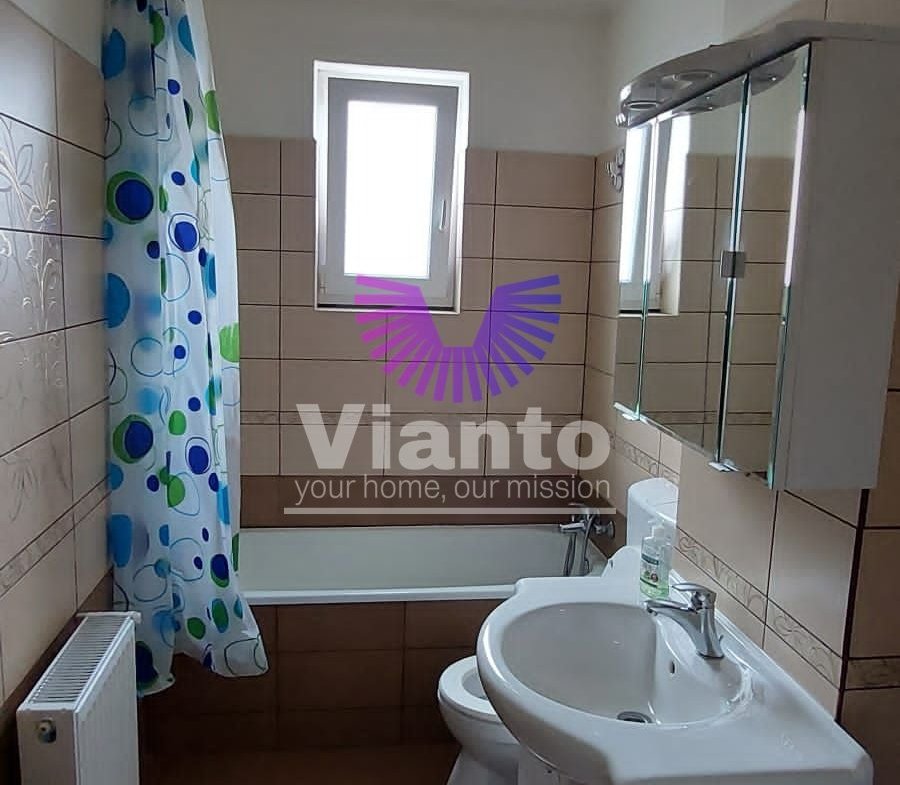 APARTAMENT DE INCHIRIAT 2 CAMERE/TURNISOR/400 E