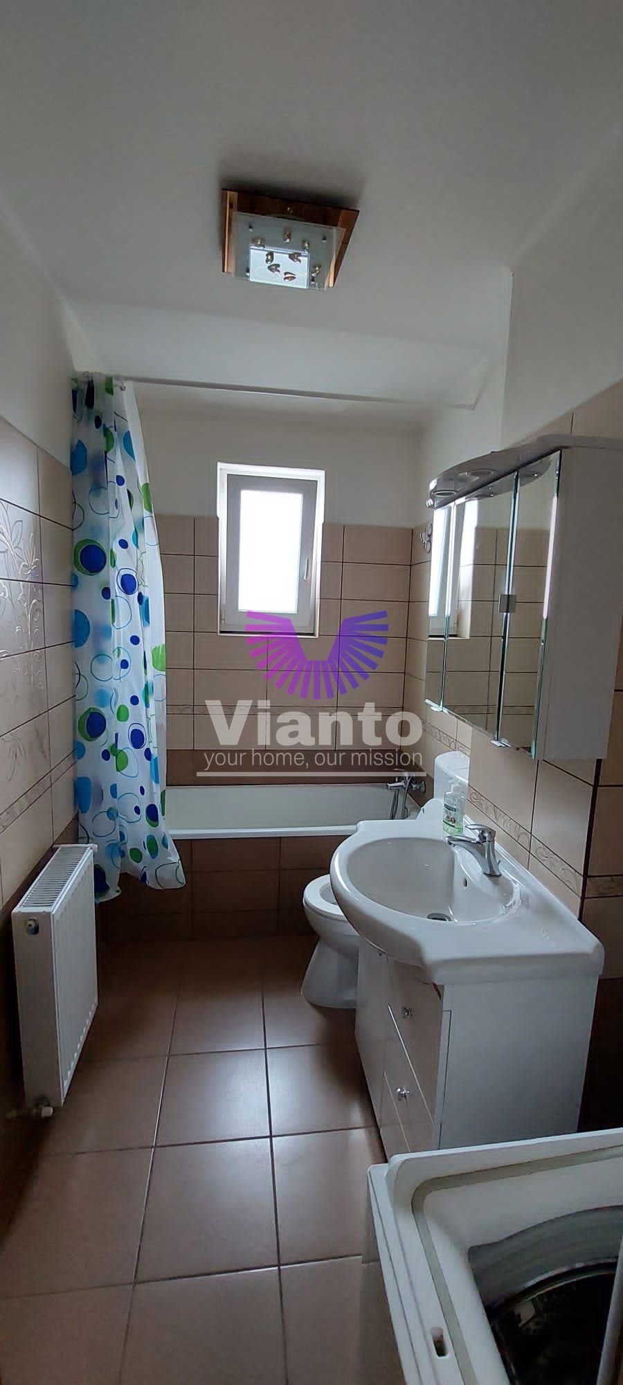APARTAMENT DE INCHIRIAT 2 CAMERE/TURNISOR/400 E