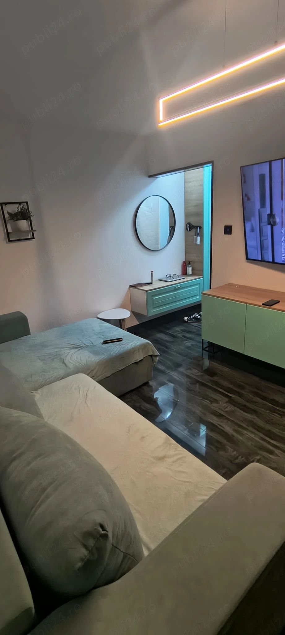 Apartament cu 2 camere, la parter, centrală proprie și aer condiționat