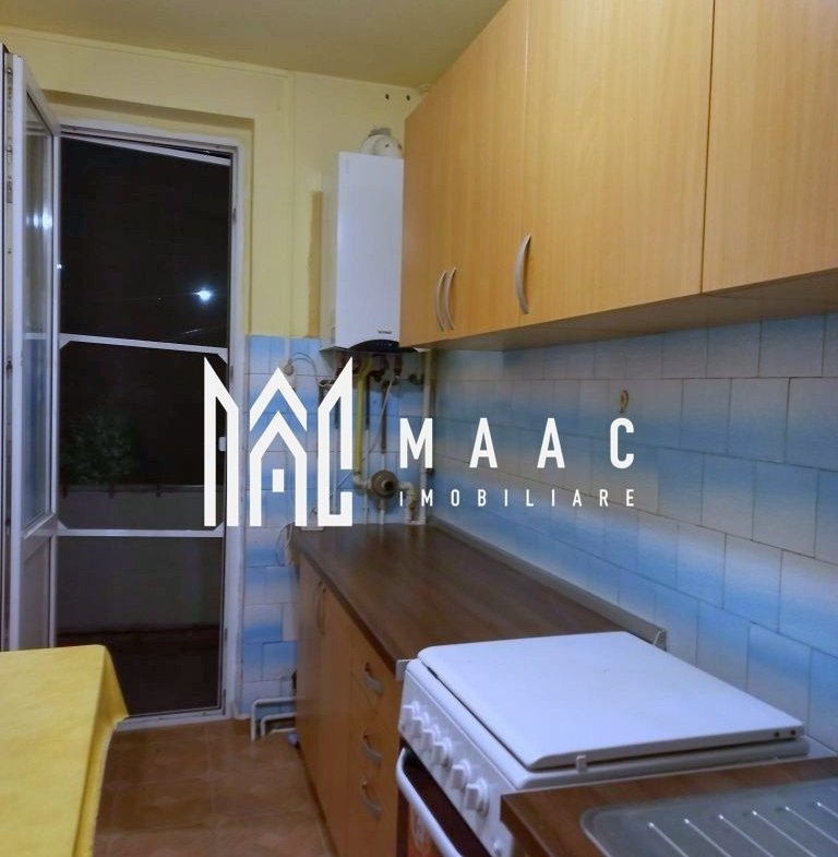 Apartament 3 camere de vânzare | Cisnădie, Central | 63 mp