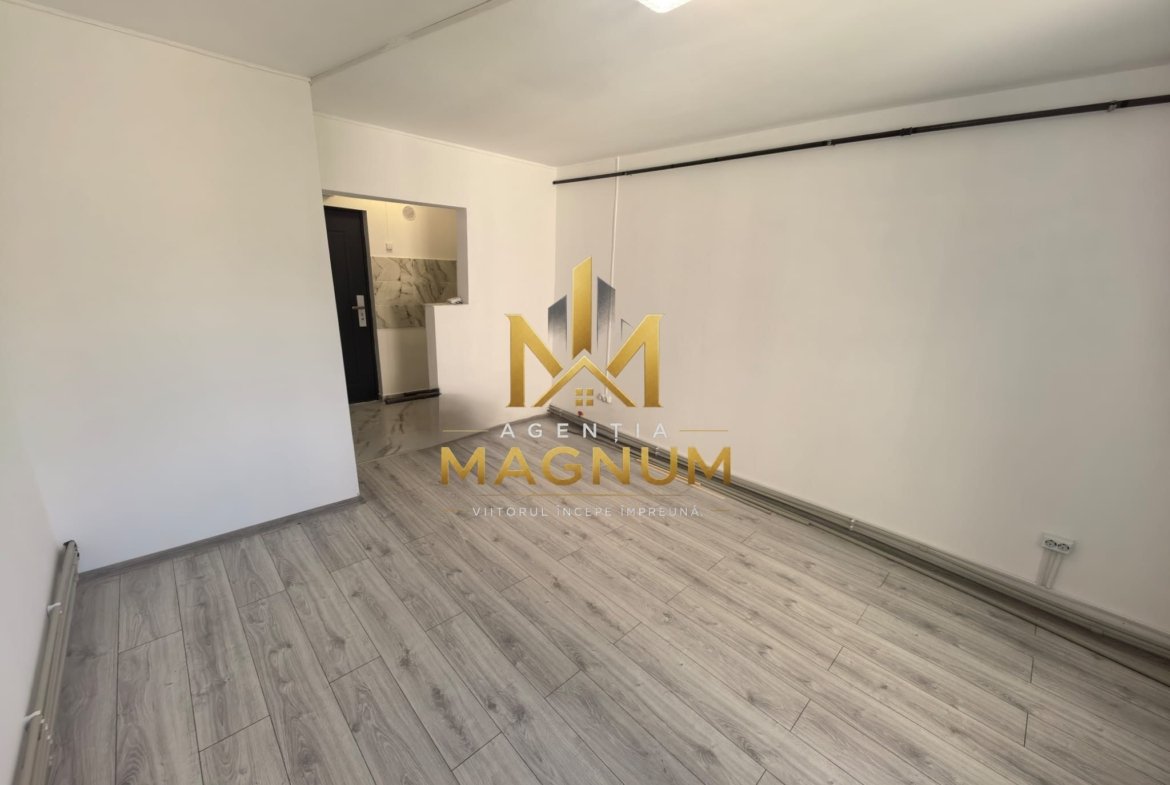 Garsonieră de vanzare | Etaj 2 | Centrală proprie