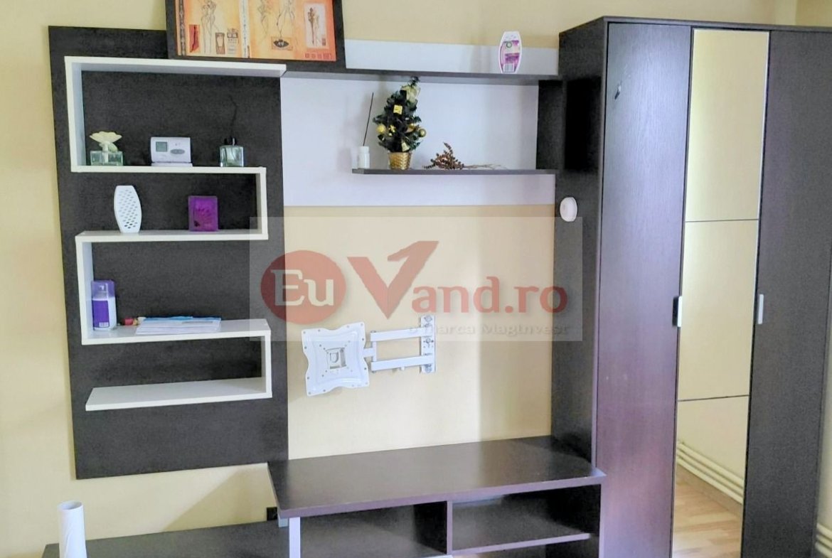De inchiriat apartament cu o camera, parter, Mazepa 1, 280 euro