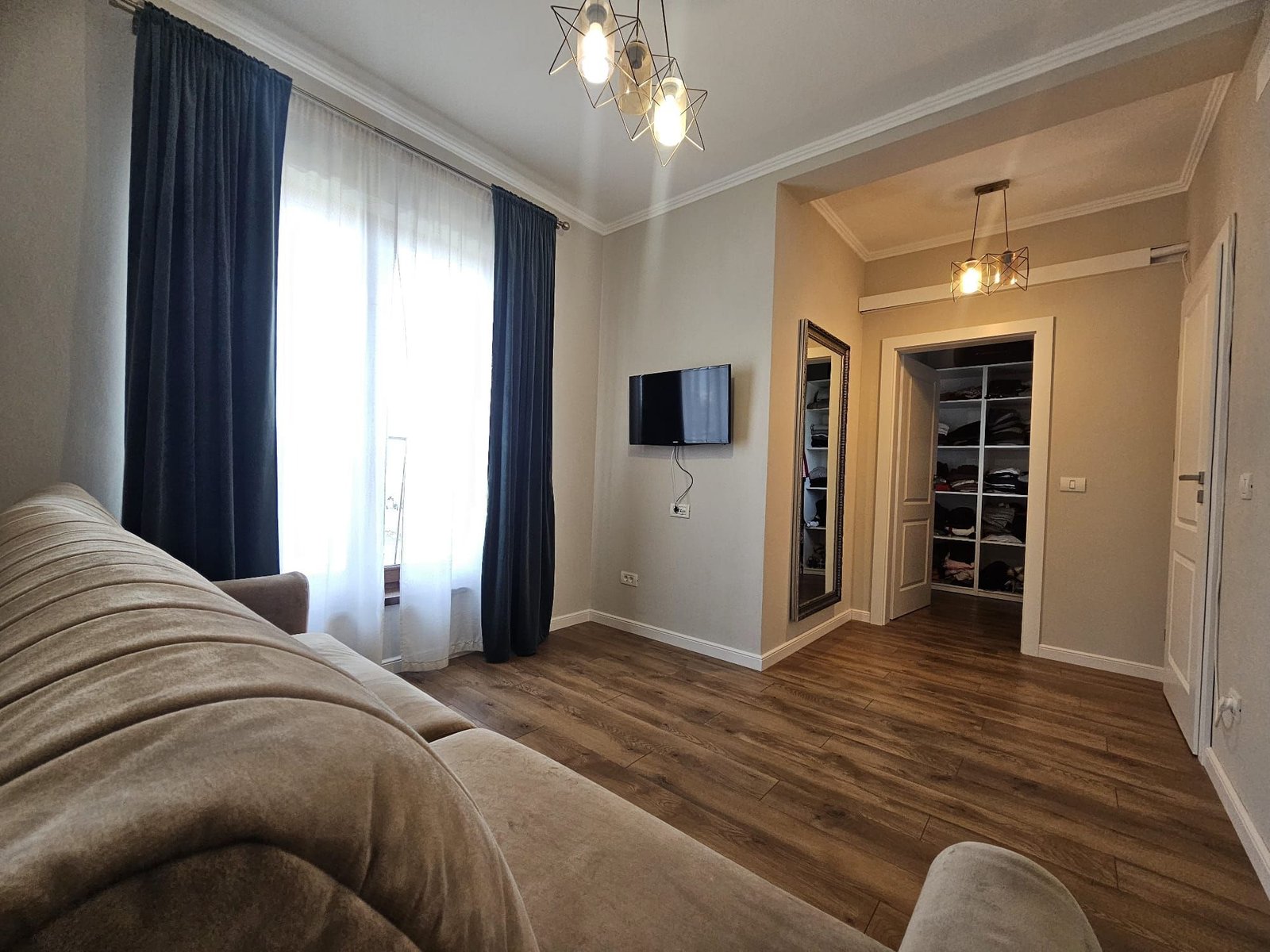 f18ed316f25745cf9ee169d21328e274 Duplex modern 5 camere 120 mp teren 335 mp Dumbravita Ferventia