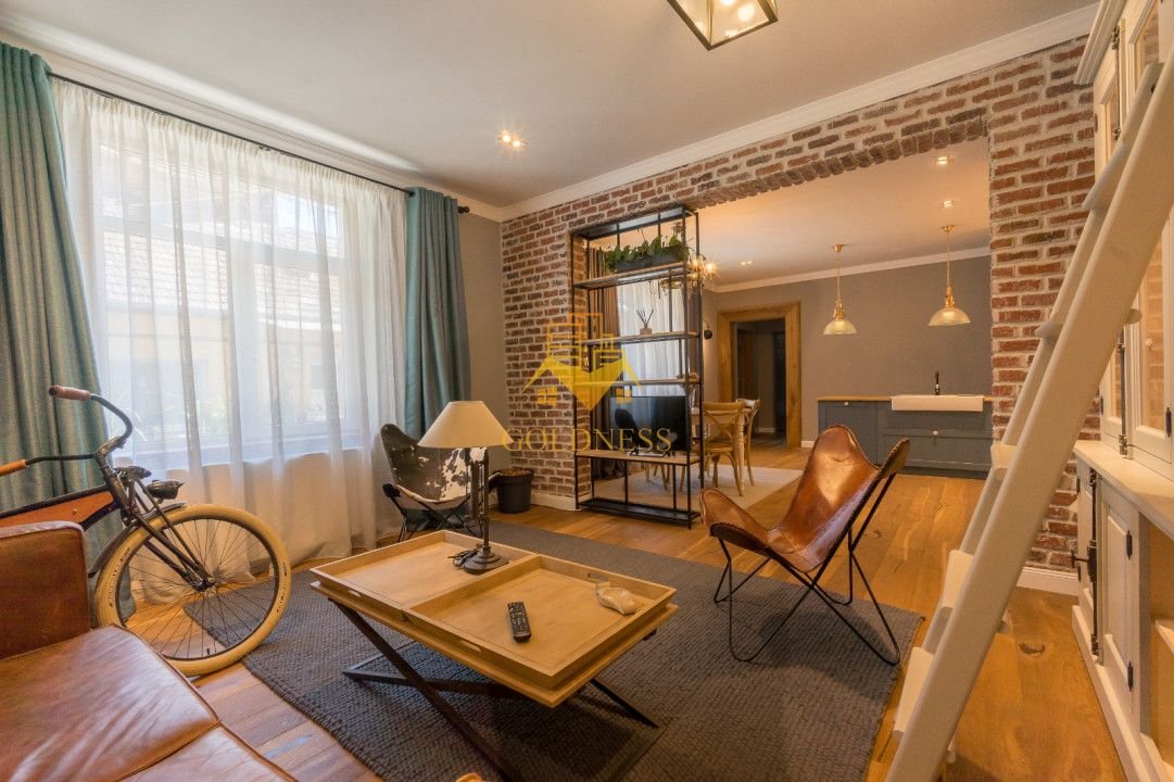 2 camere mobilat lux zona centrala, Horea, Facultatea de Litere