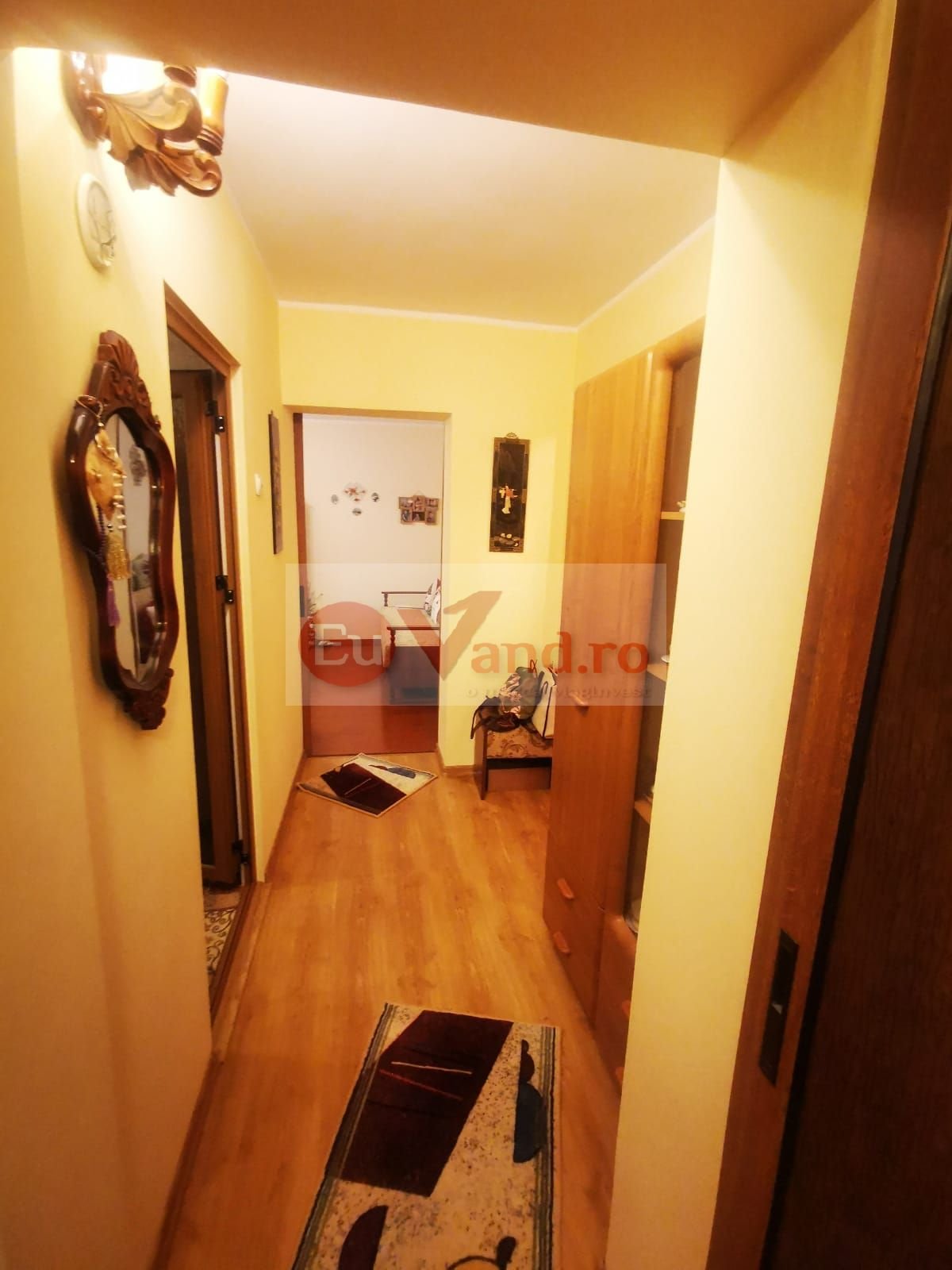 f1c500d24b0f4dc59df364ce46264914 De vanzare aparatment cu 3 camere Mazepa 1, BR-uri, etaj 4/10, 98.000 E