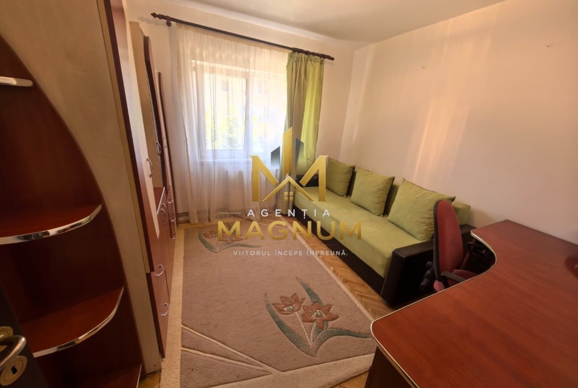Apartament cu 3 camere de inchiriat