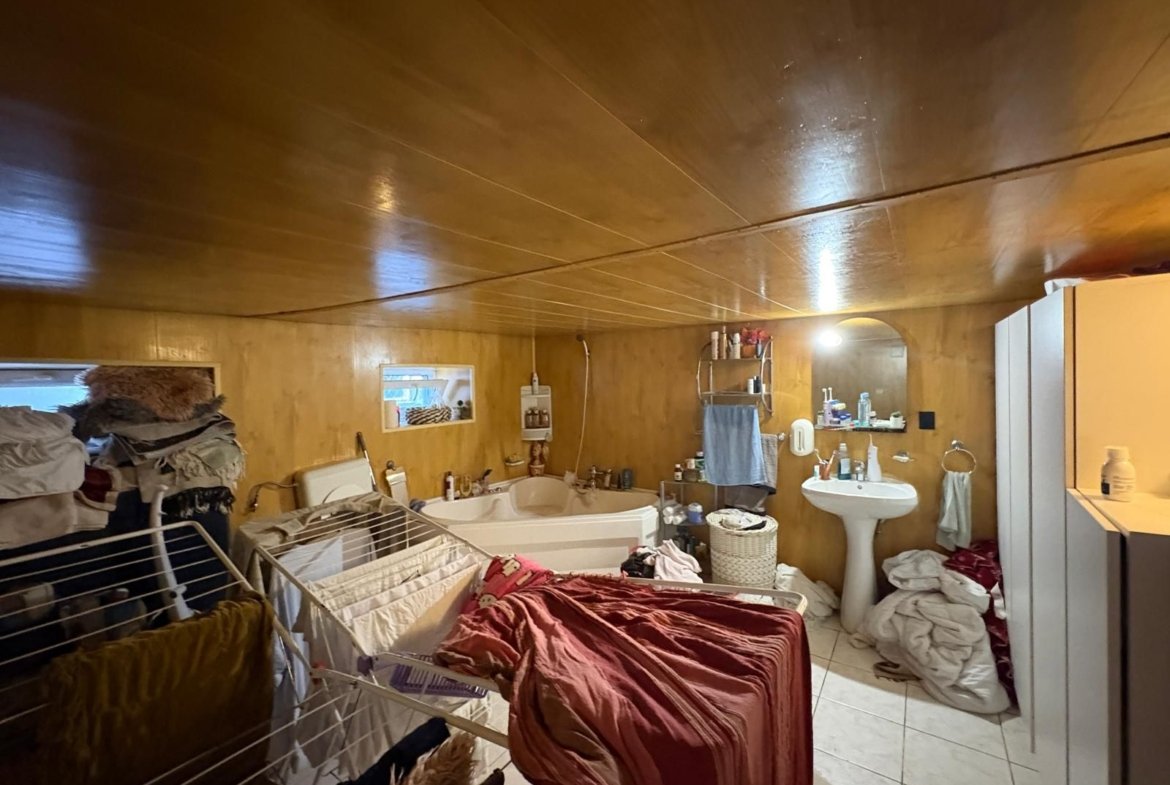 Apartament cu doua camere de vanzare in Piata Sfatului