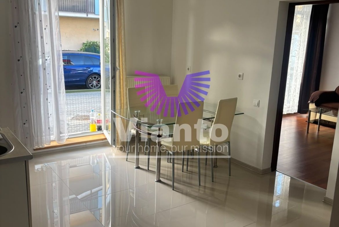 APARTAMENT 3 CAMERE CU CURTE 35MP – TURNISOR