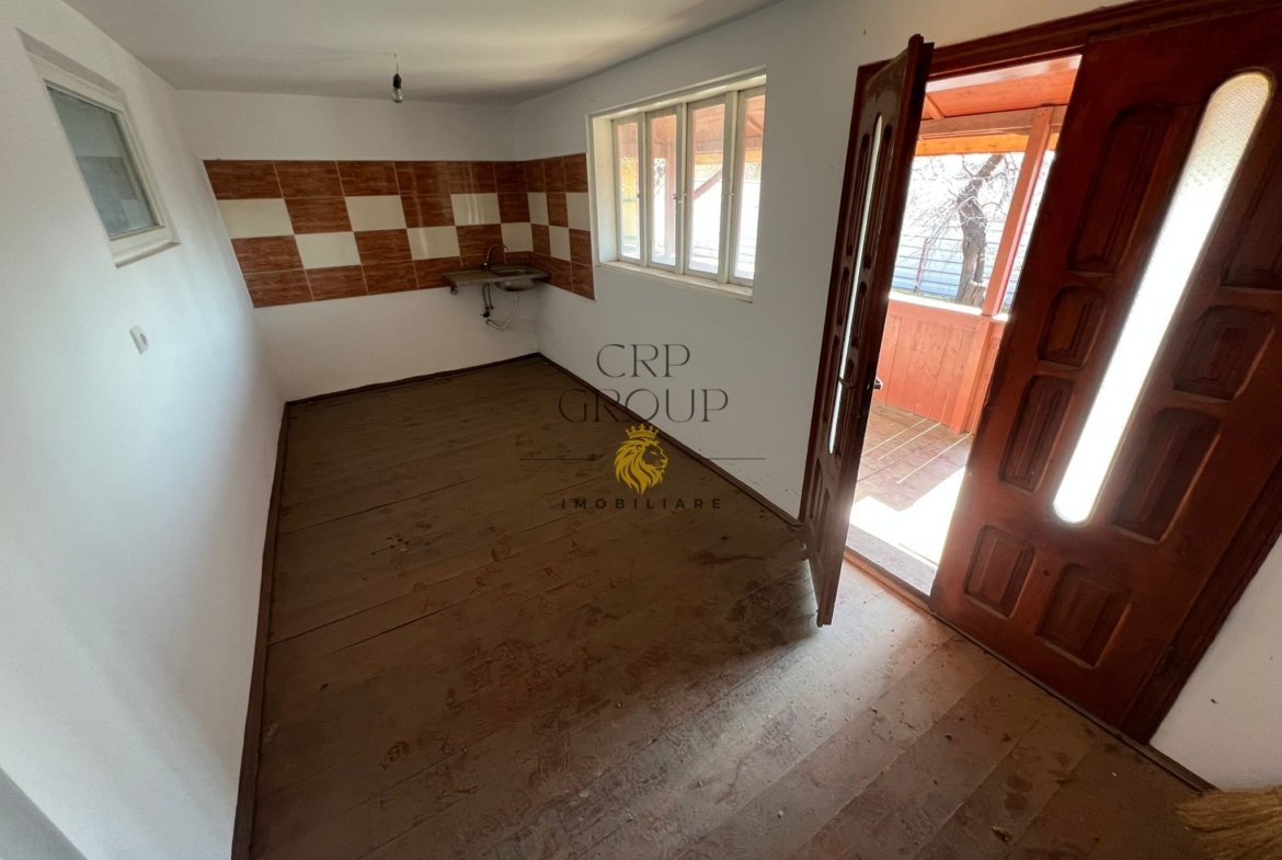 Casa + teren 7000 mp, Movilita – Vrancea