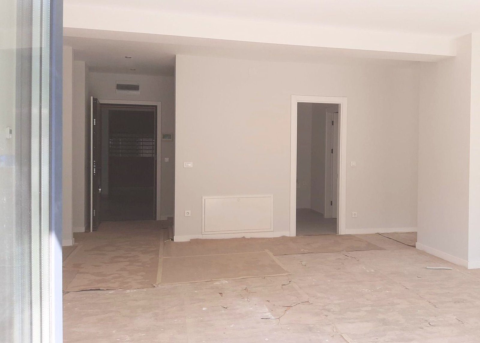 f94cf119407647c19d35362e68a2d3ad APARTAMENT PREMIUM CU 5 CAMERE ȘI GRĂDINĂ PRIVATĂ DE 160 MP