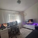 Apartament cu 3 camere,decomandat,etaj intermediar,de vânzare,Giroculu