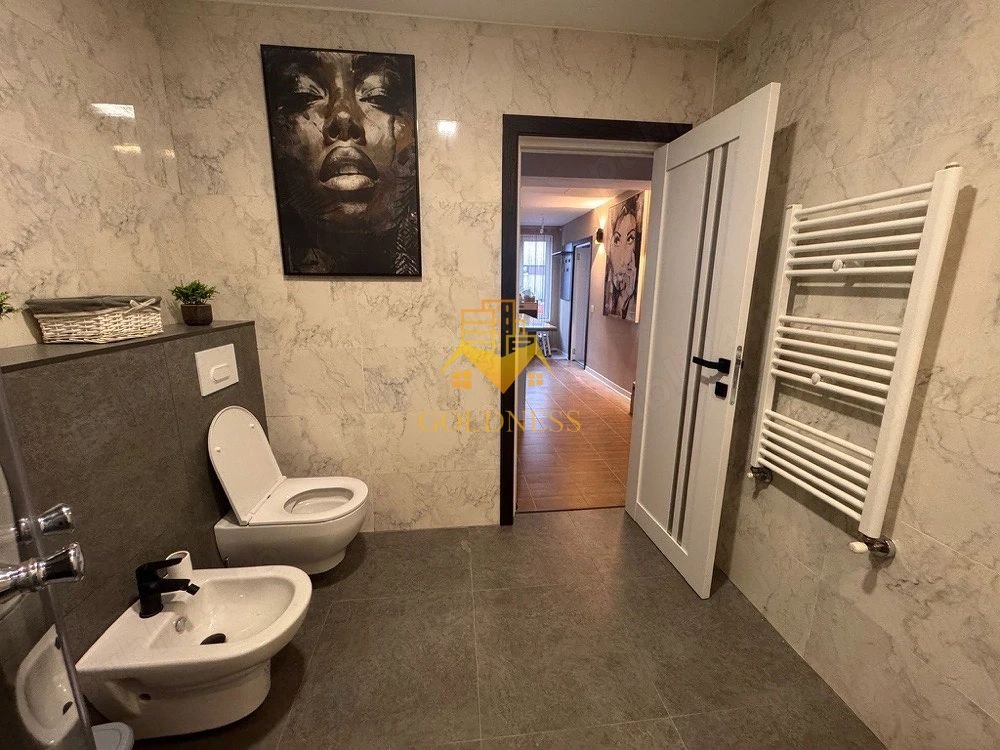2 Camere decomandate, Casa, Parcare, Curte, Intre Lacuri, FSEGA,Iulius