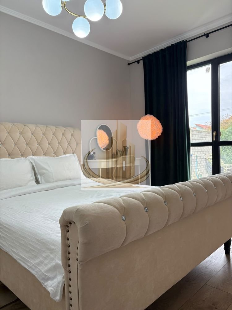 Apartament cu 2 camere, modern, cu parcare inclusă