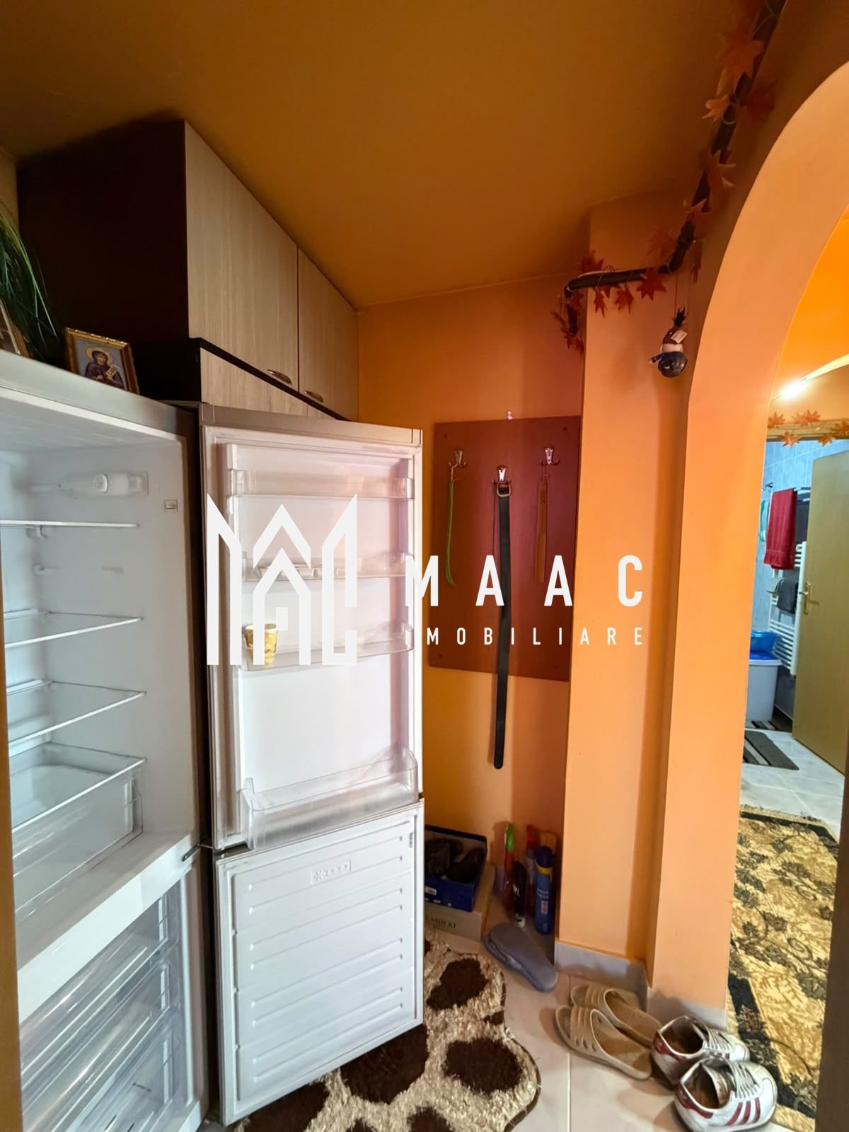 fa0860b6d7dd4d4c827ff9ecc8ac9bed Apartament 2 camere de vânzare | Băbeni, Central | renovat