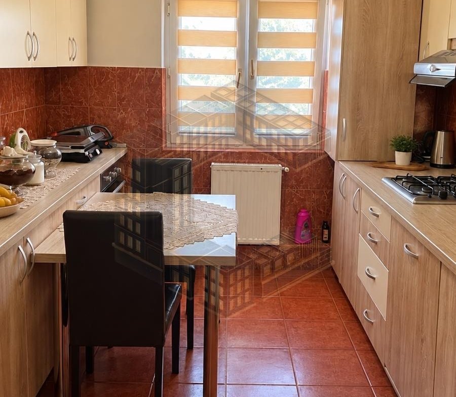 Apartament 3 camere de vanzare, centrala, zona Girocului, Timisoara