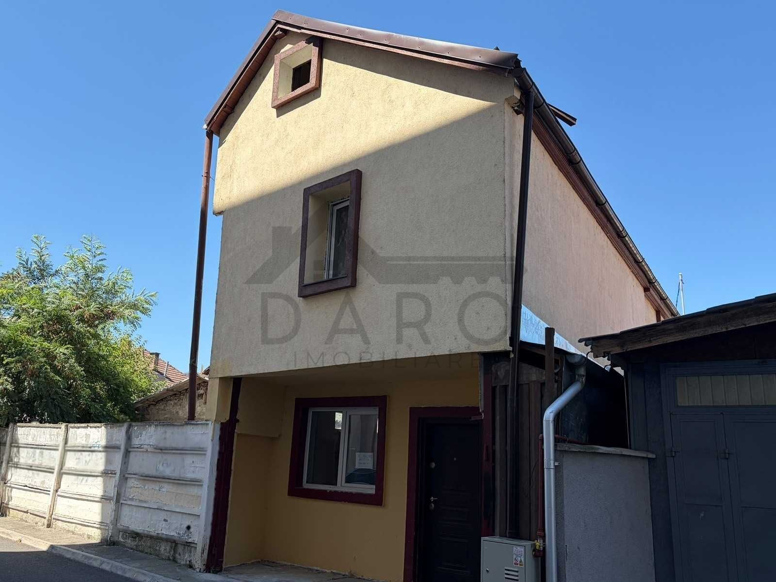 Casă cu etaj, 141 mp utili, curent trifazic, Sângeorgiu de Mureș