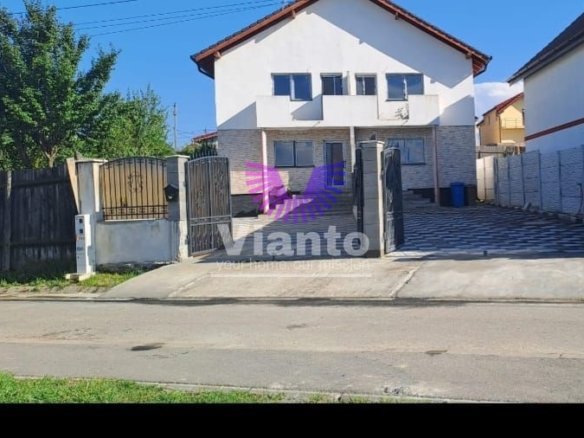 Duplex 3 Camere 136mpu, Teren 267mp – Cristian
