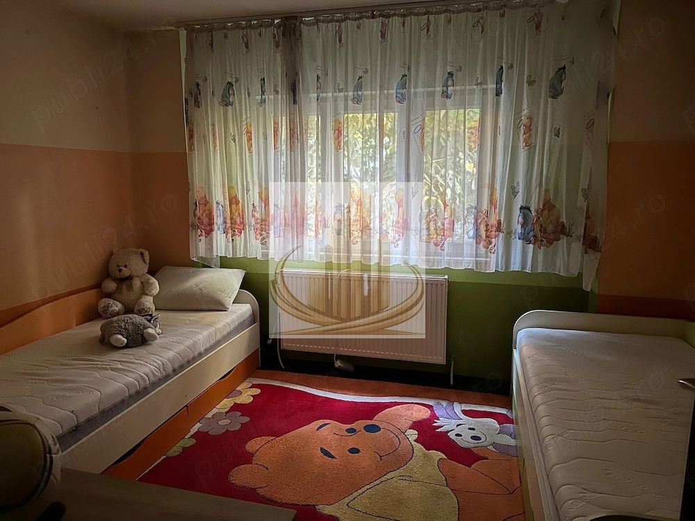 Apartament cu 3 camere, 2 băi și vedere spre parc – Zona Lunei