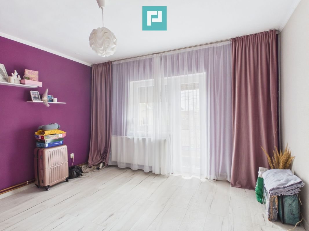 fe6bc636b22c40b7ab896577708a2b24 Apartament la Casă cu Curte Proprie, Zona Gării