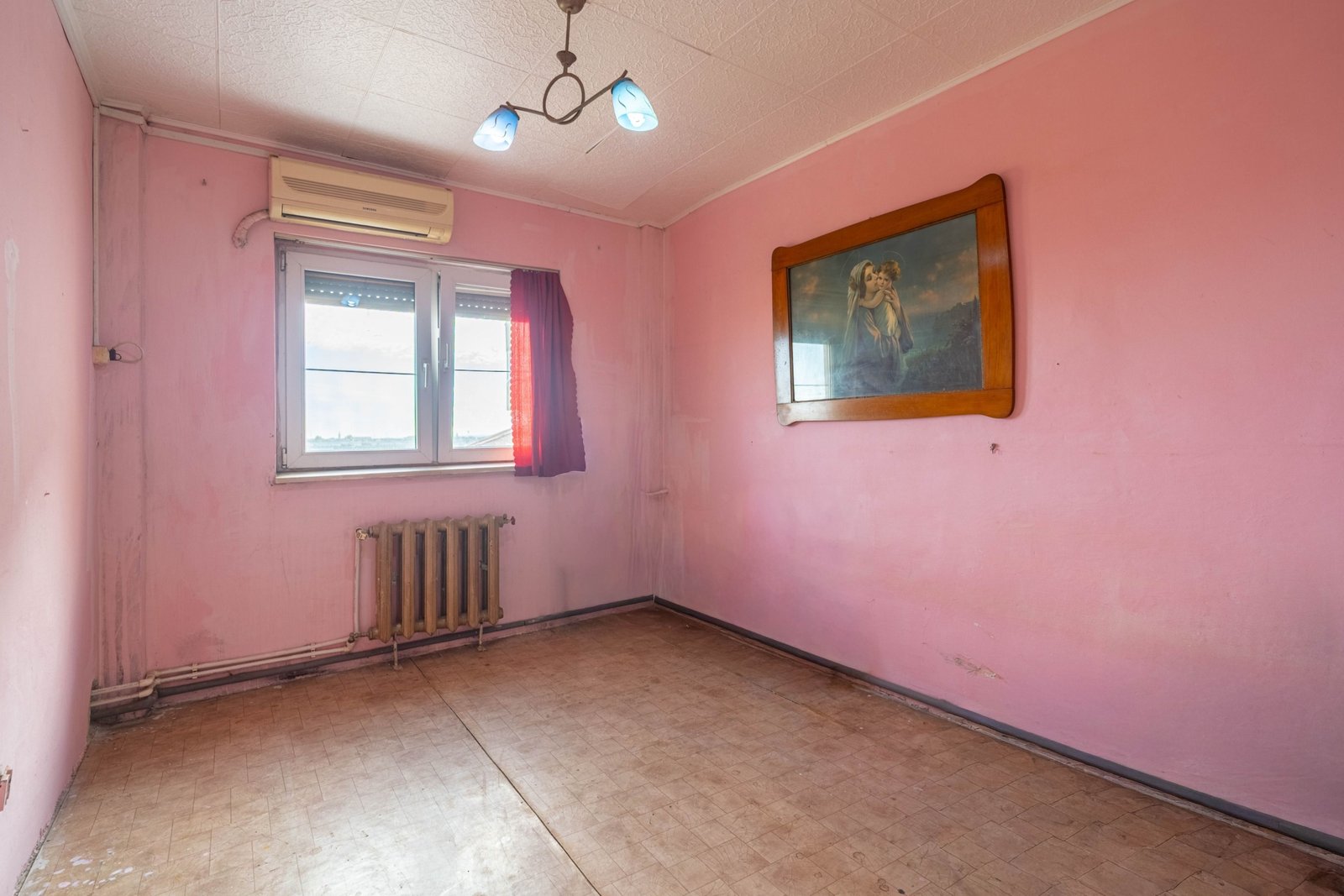Apartament 4 camere – 105 mp – Micalaca – etaj intermediar- COMISION 0